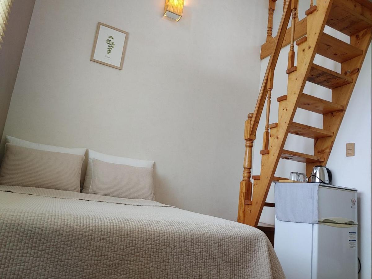 Moon Forest Guesthouse Jeju Dış mekan fotoğraf