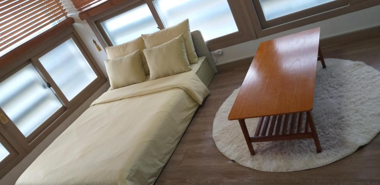 Moon Forest Guesthouse Jeju Dış mekan fotoğraf